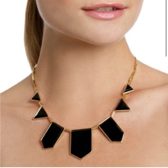 [House of Harlow] Black Resin Triangle Statement Necklace - Picture 2 of 5